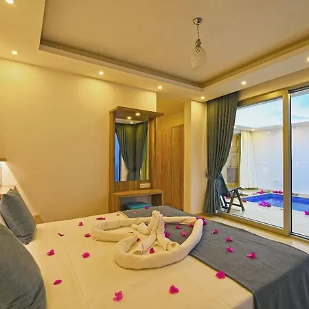 Coton Villa *